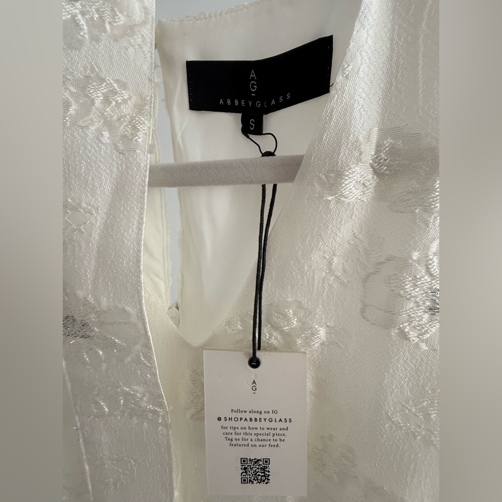 Abbey Glass White Floral Dress with silver embroidery